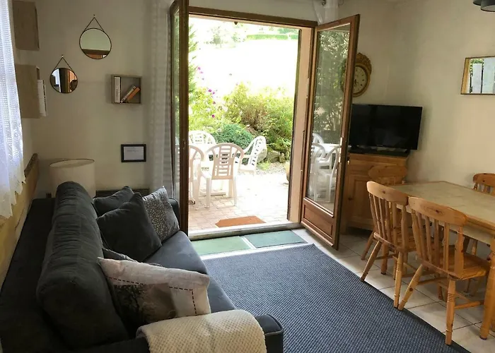 2 Pieces Avec Terrasse Village *